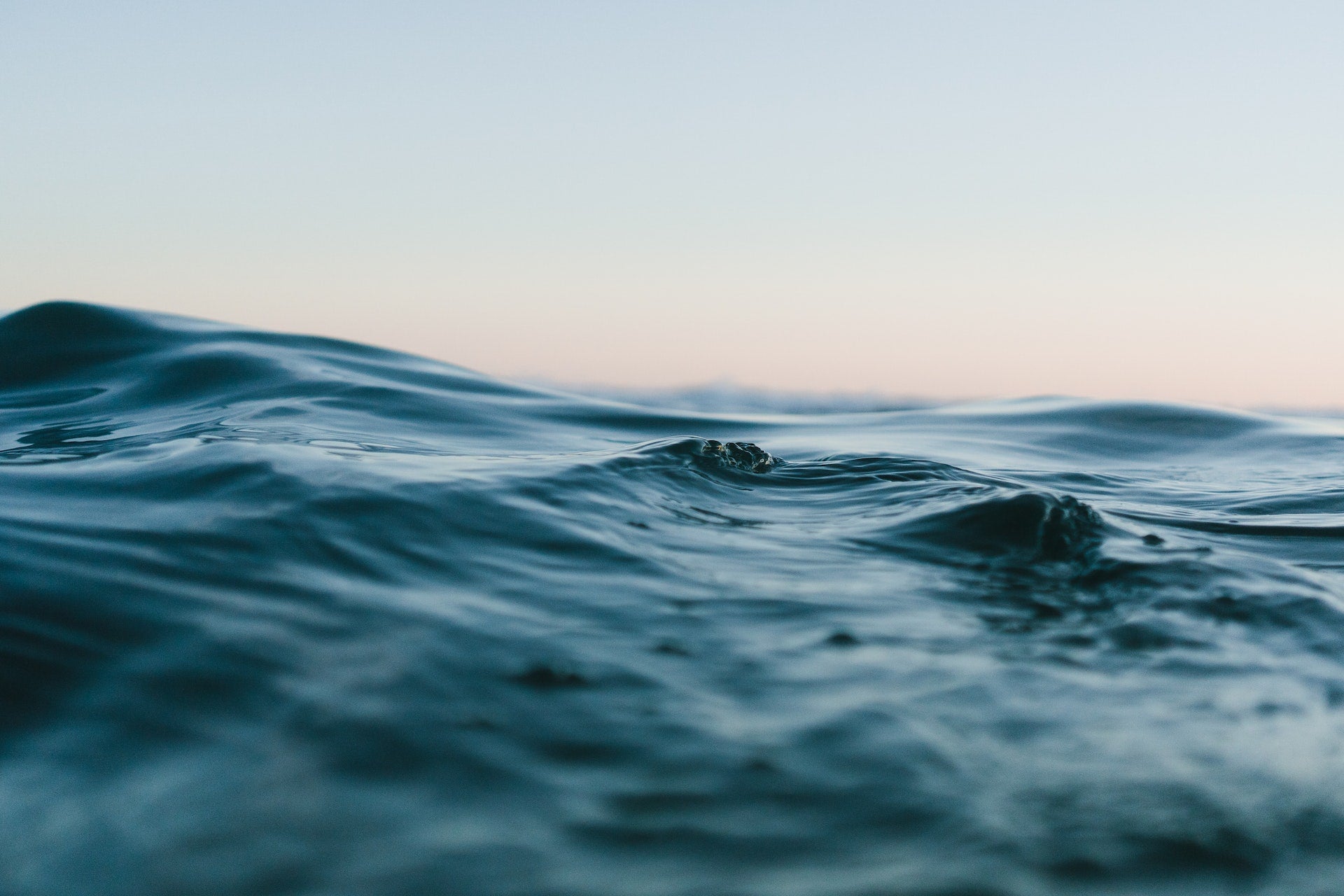 L'acqua di mare: proprietà terapeutiche e usi